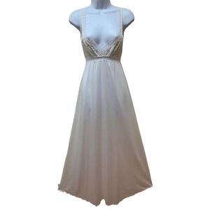 Vintage Najla New York Silky Nylon Lace Full Length Nightgown S 1970's USA NOS